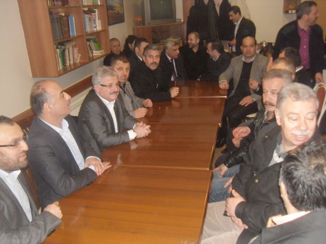 Ak Parti Cami Programlarında Hız Kesmiyor