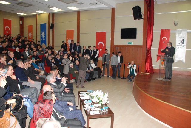 Ak Parti Eskisinden Daha Güçlü Görünüyor