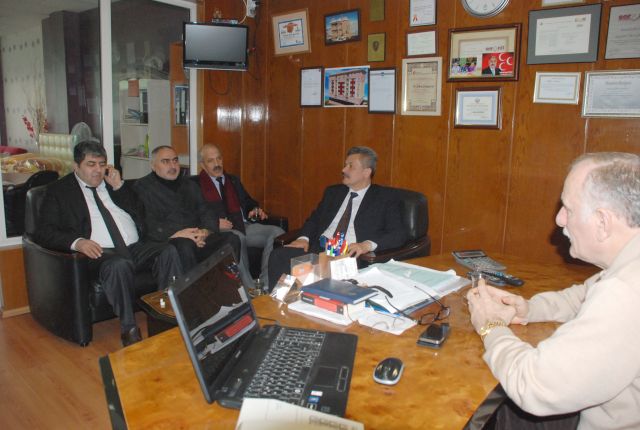 Mhp Nokta Atışı Yaparak Ziyaretlerine Devam Ediyor