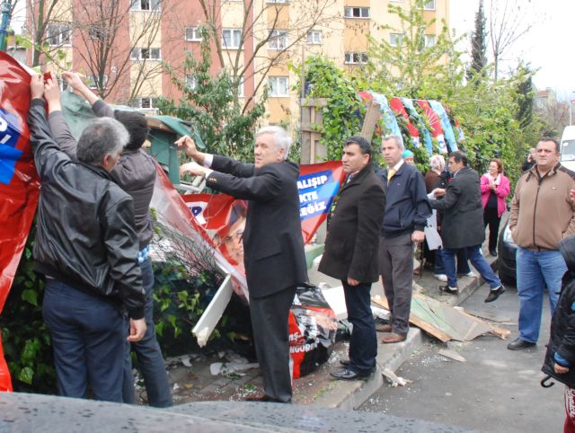 Bu Yıkım Ortamı Gerdi