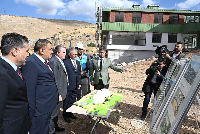 Başkan Selahattin Gürkan ;  Acıları yüreğimize gömdük, Malatya'yı geleceğe taşıyoruz