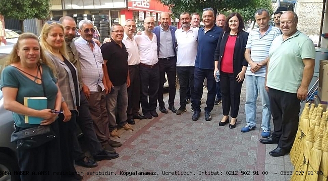 İyi Parti Anlat İstanbul'u Sanayi Mahallesinde dinledi