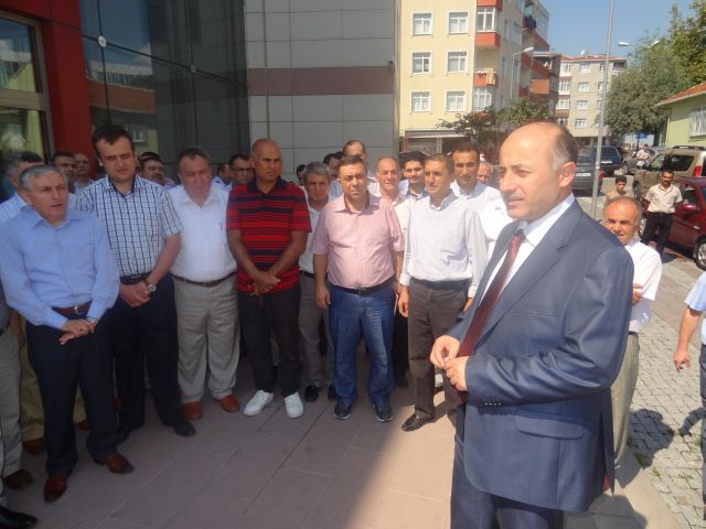 Vali Seyfettin Azizoğlu ;hakkınızı Helal Edin