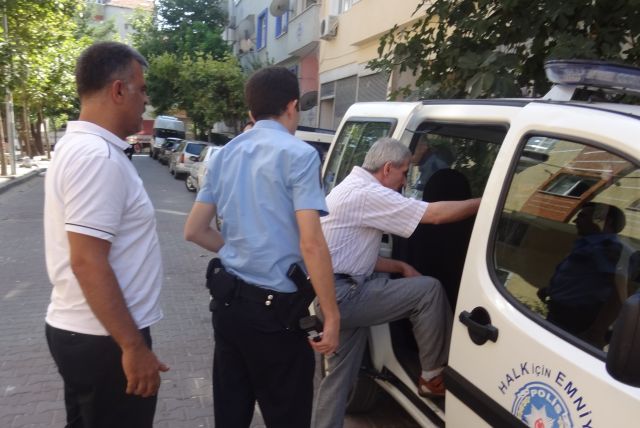 Eşine Söz Geçiremeyen Adam Silaha Sarıldı