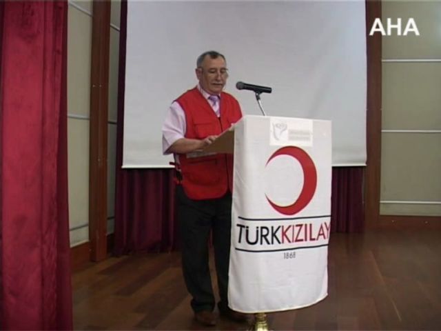 Kızılay'dan öğretmenlere Afet Programı