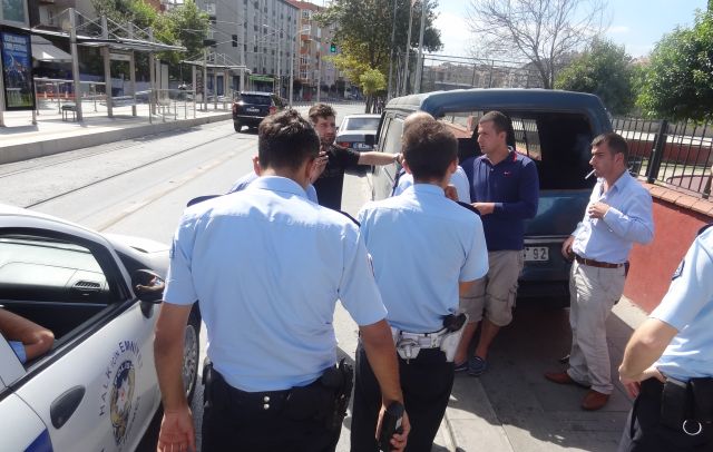 Benzin Döküp Yakarım