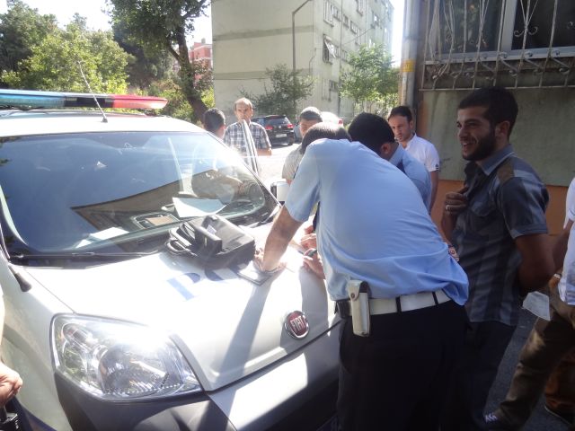 Polis Göz Açtırmıyor