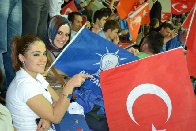 Ak Parti'den Büyük Kongre'ye çıkartma