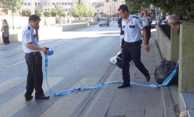 Kadın çantası Korkuttu