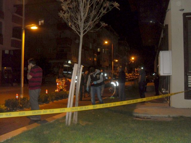 Bomba Patladı Güngören Ayağa Kalktı