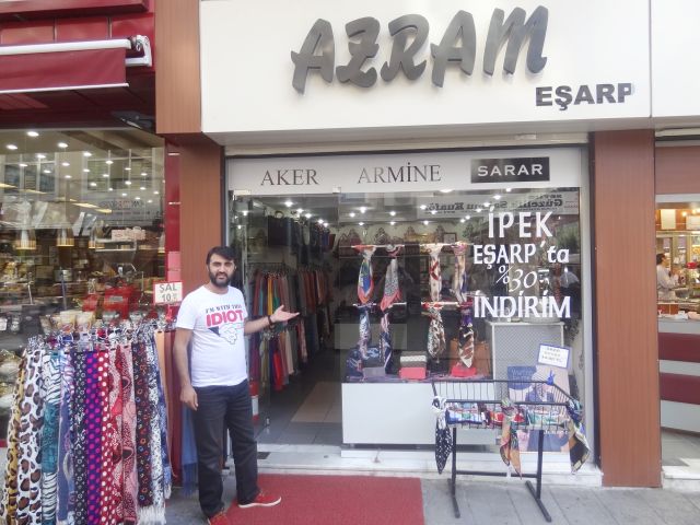 Kaliteli Hizmet Azram Eşarp'ta