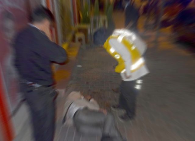 öldü Sanılan Kişi Sarhoş çıkınca !