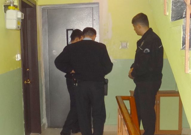 Sprey Boya Apartmanı Birbirine Kattı