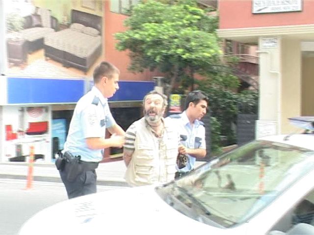 Annesini Hünharca öldürdü