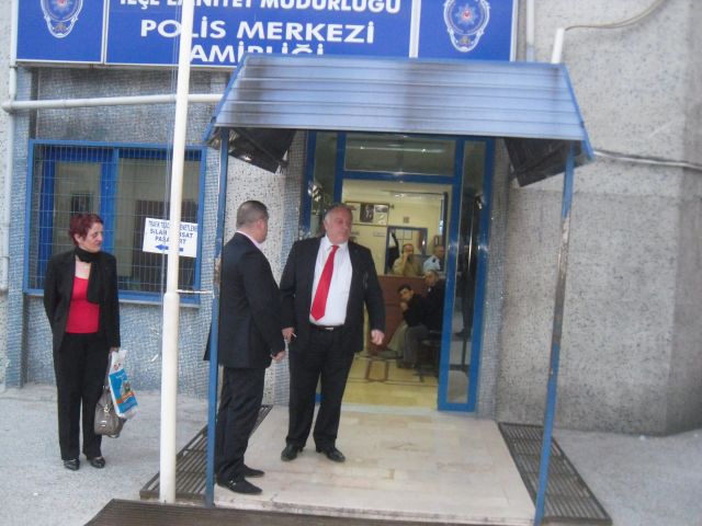 Mhp İlçe Başkanı Ayhan Kurt Soyuldu