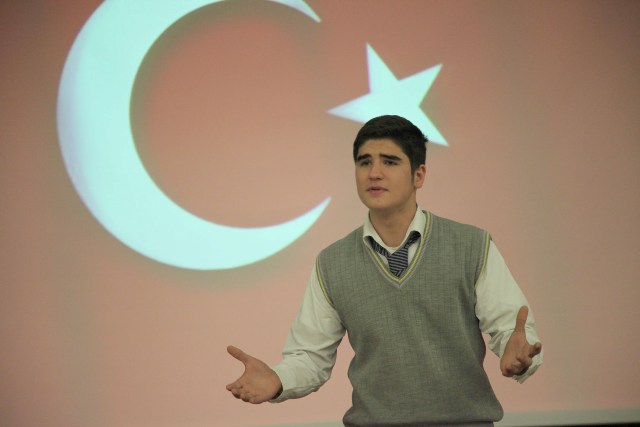 İstiklal Marşı'nı En Güzel Okumak İçin Yarıştılar