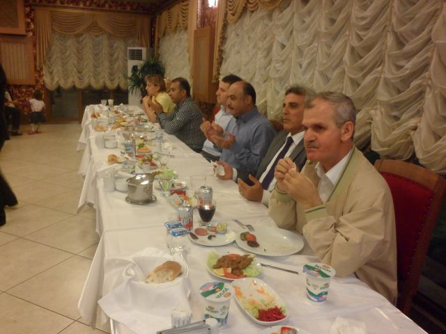 Başkan Karaman Belediye Personeline İftar Yemeği Verdi