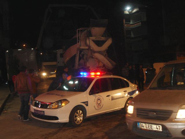 Polis İzinsiz şantiyeçalışmasına Dur Dedi