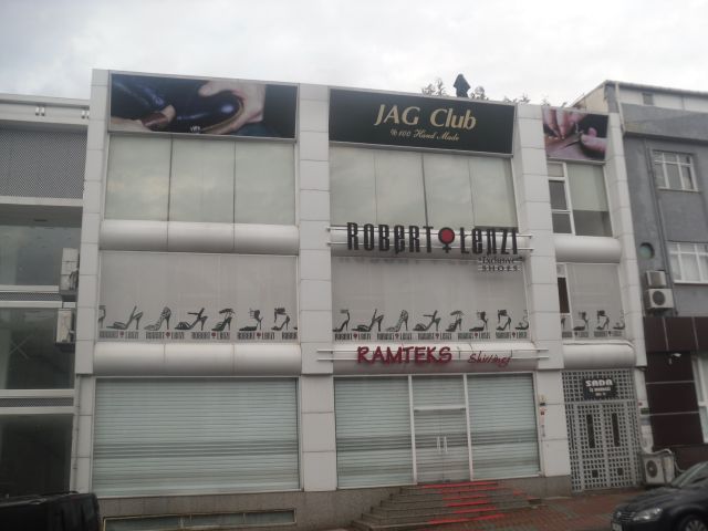 Ayakkabı Fabrikasının Kasasından 200 Milyar çaldılar