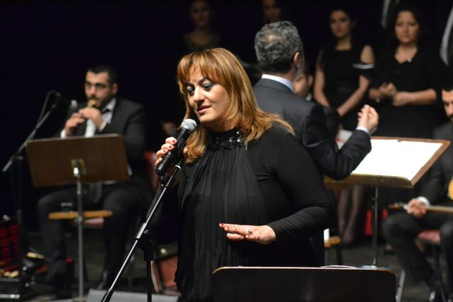 Koroda Sanatçı Yok Ev Hanımı Ve Emekli Var