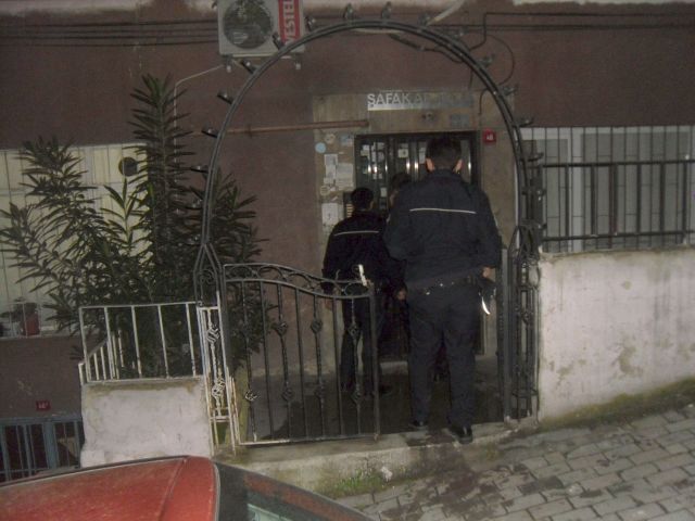 Akrabaları Rehin Aldı İddiası Polisi Alarma Geçirdi