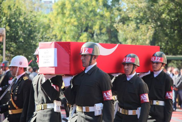 şehitlerimiz Ebediyete Uğurlandı