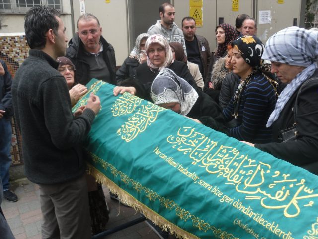 Sercan Karslı Son Yolculuğuna Gözyaşları İle Uğurlandı