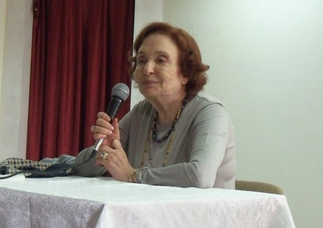 Gülten Dayıoğlu Güngörendeydi