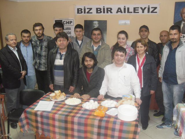 Chp Gençlik Kahvaltısı Kıskandırdı
