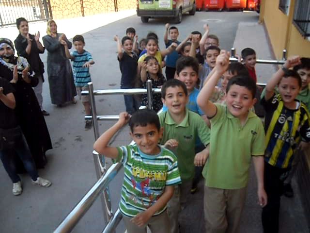 Veliler İsyan Etti, Kaymakam Sahip çıktı