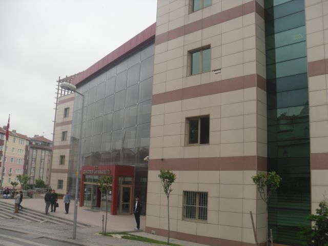 Kaymakamlığa Yine Bombalı Saldırı Oldu