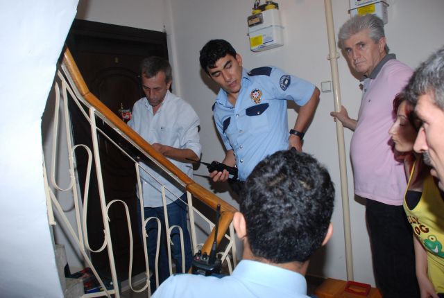 Hırsız Bankacının Evinde Eli Boş Döndü