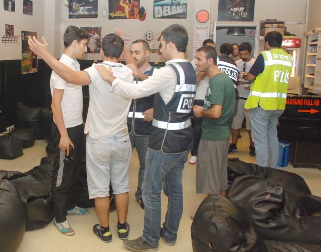 Güngören Emniyeti Uyuşturucuya Darbe üstüne Darbe Vuruyor