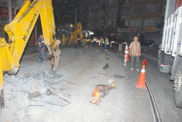 Tranvay Yol Tamiratı 20 Gün Sürecek