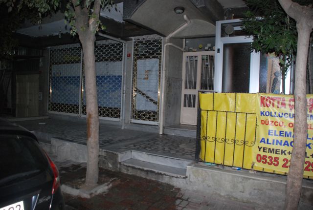 Kapısı önünde Kurşunladılar