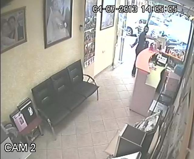 Studyo Bulut'un Kumbarasını çaldılar