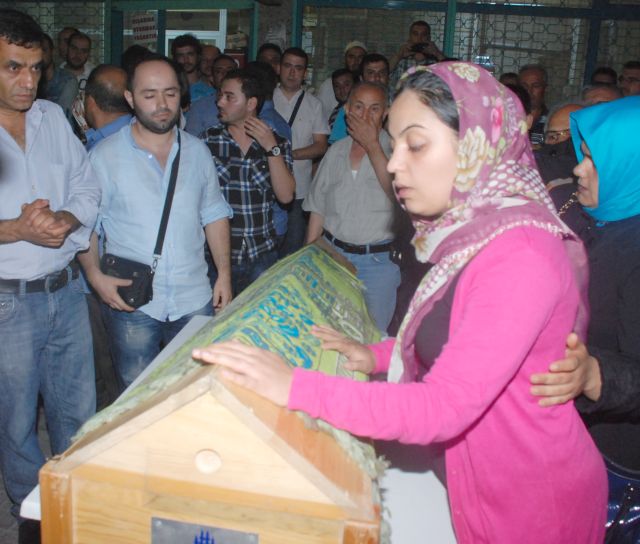 Kaza Sonucu ölen Eren çelik Son Yolculuğuna Uğurlandı