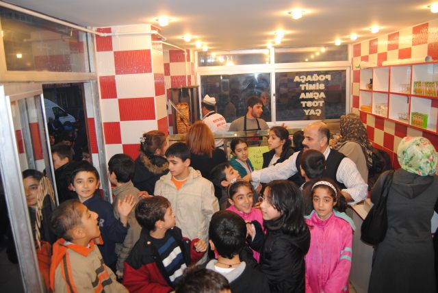 Merter Döner Haznedarı Salladı