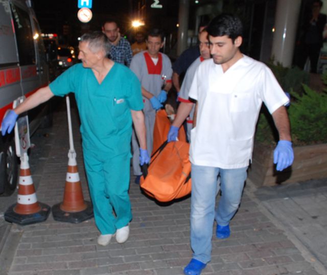 Hastane Tuvaletinde ölü Bulundu