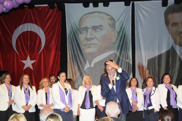 Türkiye Değişim Hareketi 'önce Kadın' Dedi