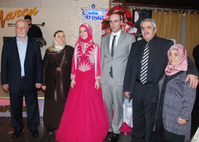 Altun Ve Güler Ailesi çifte Bayram Yaptılar