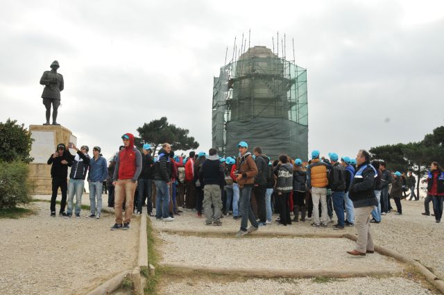 Güngören'li Gençler çanakkale'ye çıkartma Yaptı
