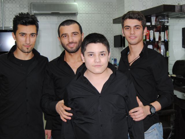 Bay Makas Erkek Kuaförü Yenilenen Haliyle Sizlerle