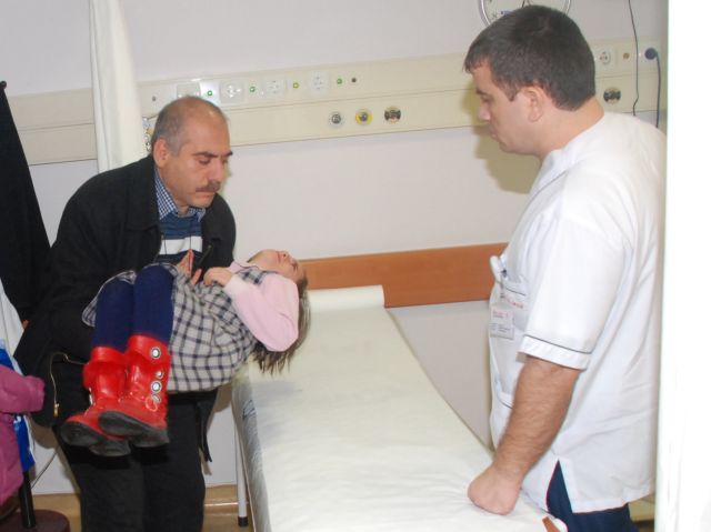 Abdi İpekçi İlkokulunda öğrenciler Zehirlendi