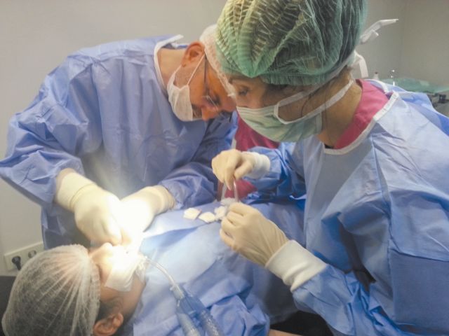 Dişhane Diş Sağlık Merkezi Kapılarını Açtı