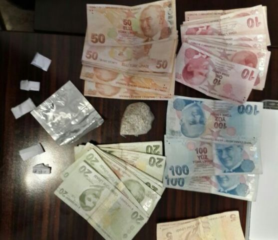 Vatandaş İle Polis Elele Verdi, Torbacı Soluğu Kodesde Aldı