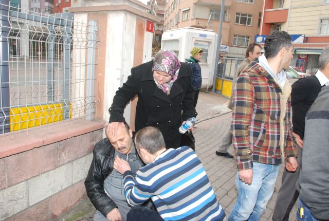 şeker Komasına Girdi Yardıma Polisler Yetişdi