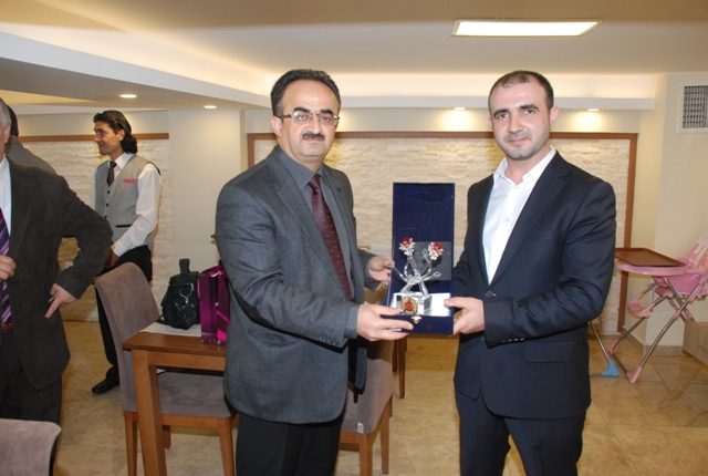 Ensar Restaurantları Kaymakam Zafer Orhan'ı Ağırladı