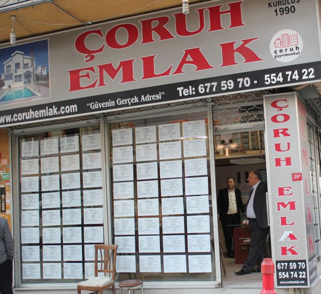 Mhp Başkan Vekili Kurt'un İş Yeri Soyuldu