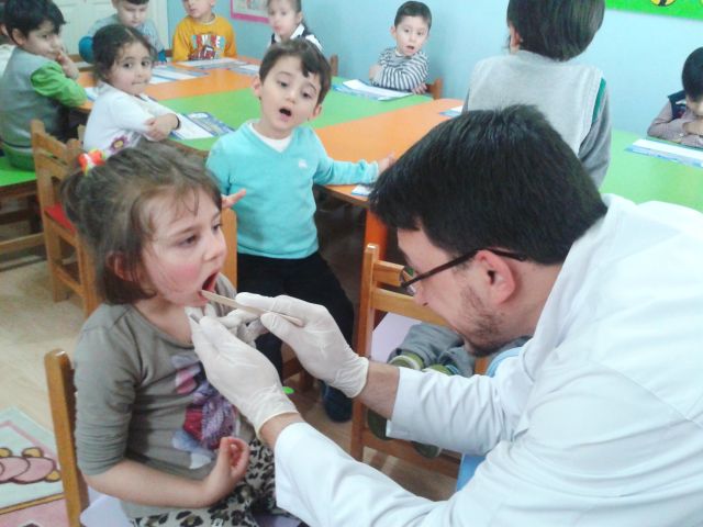 Dişhane İnci Taneleri Ana Okulunda İncilere Diş Taraması Yaptı